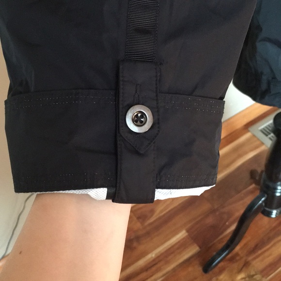 Price drop🌲🌲Lululemon Cycling Windbreaker - Picture 6 of 7